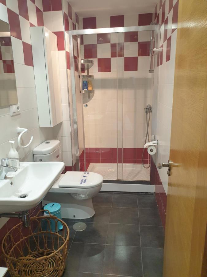 Apartamento Cine Colon 2 รีบาเดโอ ภายนอก รูปภาพ