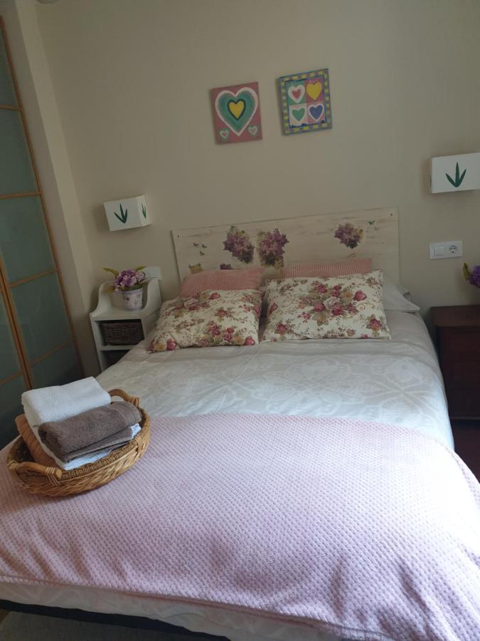 Apartamento Cine Colon 2 รีบาเดโอ ภายนอก รูปภาพ