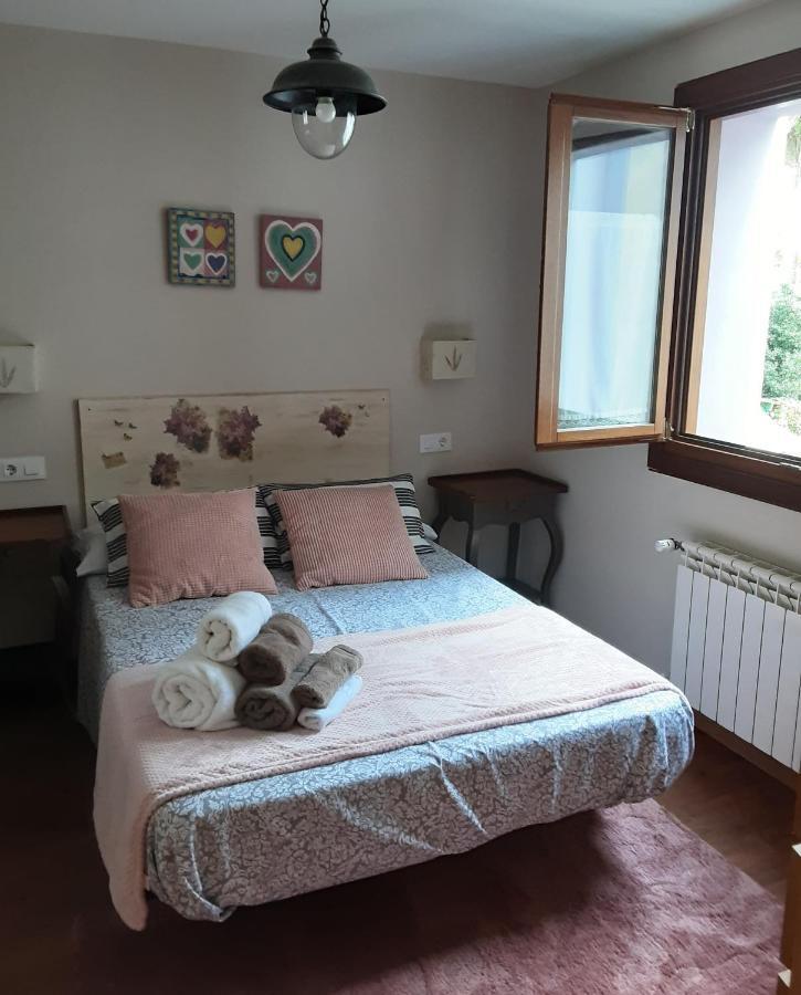 Apartamento Cine Colon 2 รีบาเดโอ ภายนอก รูปภาพ